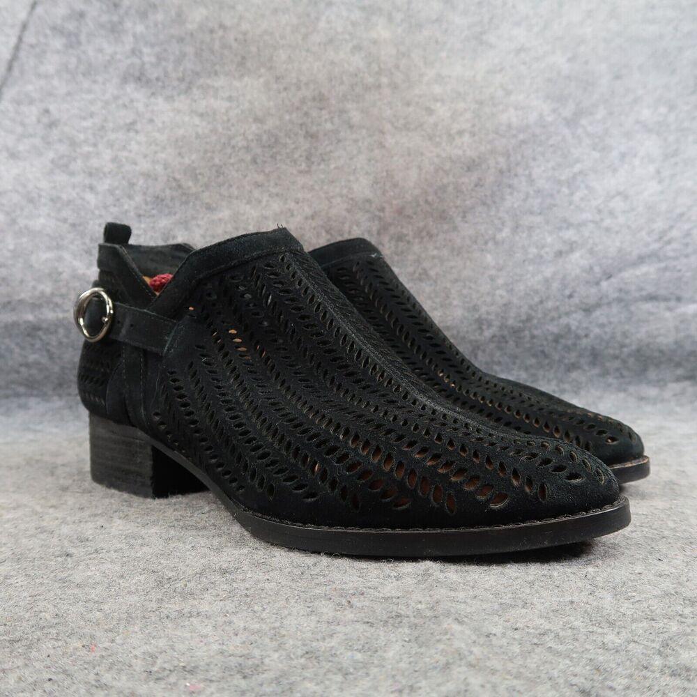 Vince Camuto Shoes Womens 6.5 Booties Leather Laser Cut Block Heel Fashion Black